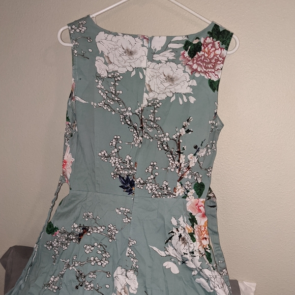 Japanese Print Short Dress - Picture 4 of 4